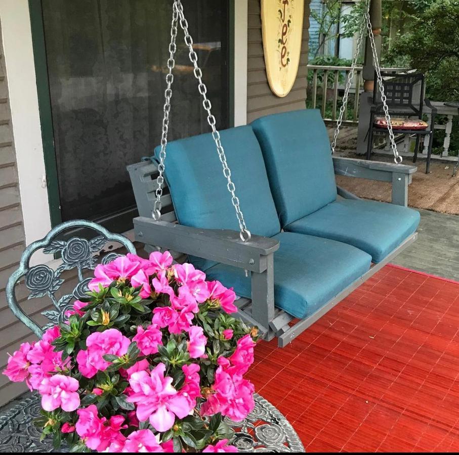 Innisfree Bed & Breakfast South Bend Exteriör bild